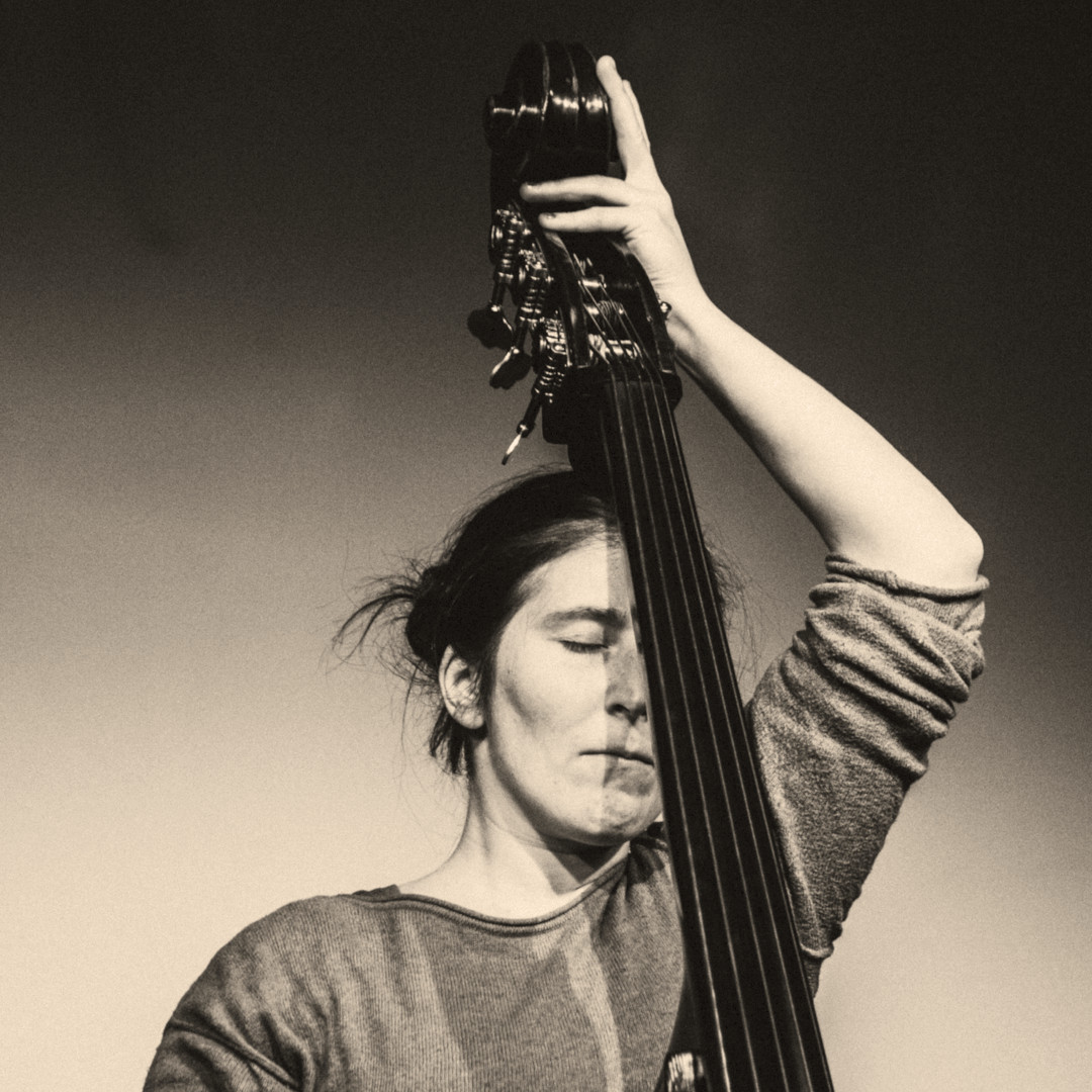 A photo of Margarethe Maierhofer-Lischka playing the bass